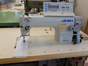 Machine à coudre industrielle Juki Plaine électronique DDL-9000 FMS, servo  moteur